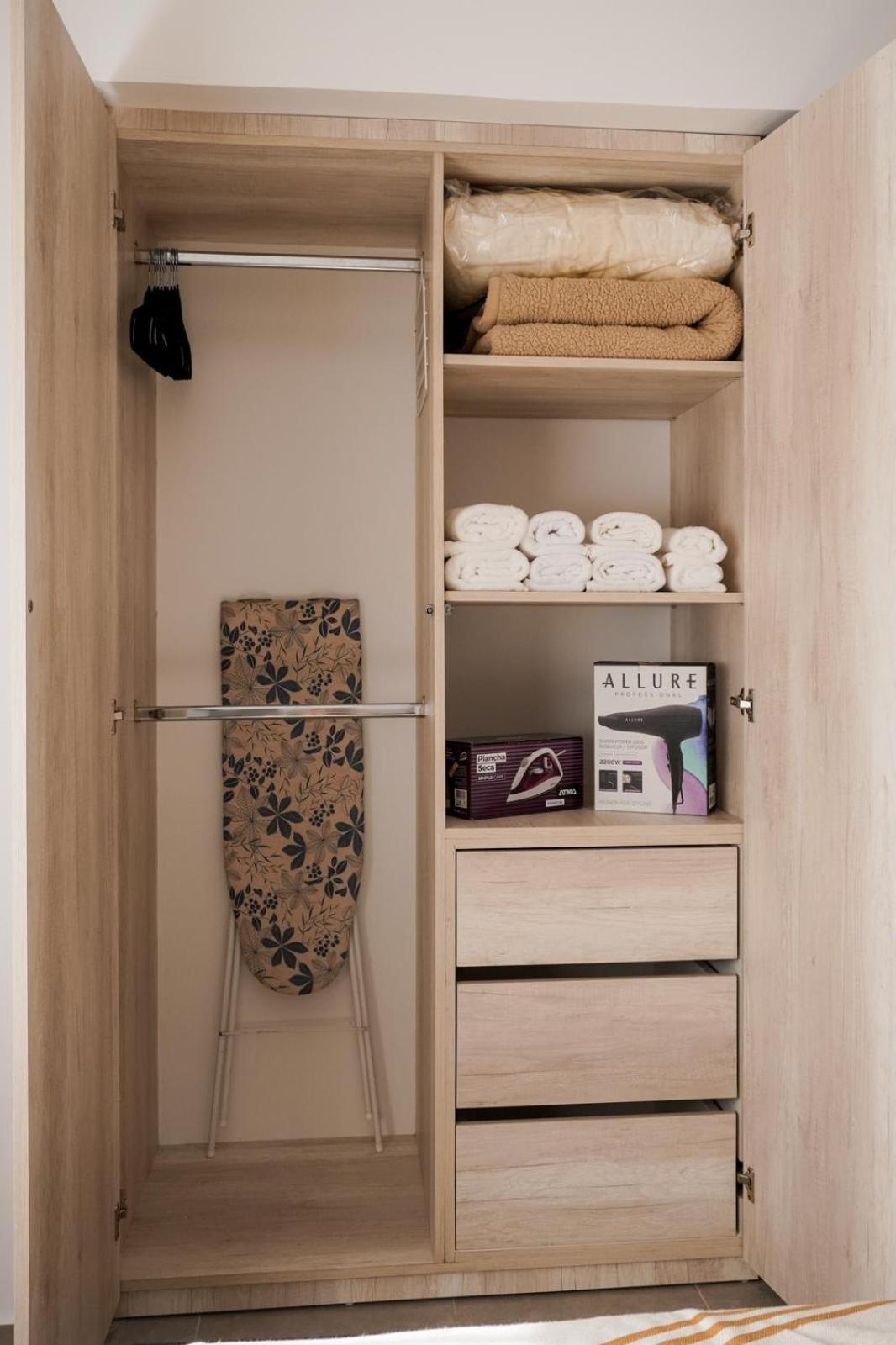 Depto Moderno: Estilo Y Comodidad